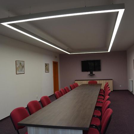 Sport Klub Hvozd Hotel Luaran gambar